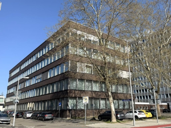 RICH Außenaufnahme