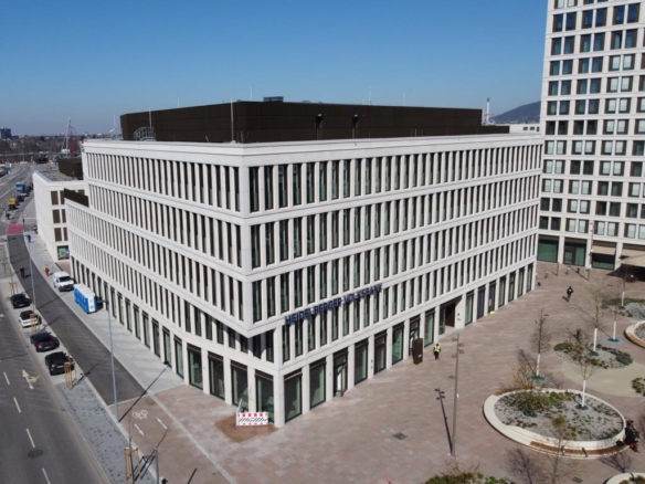 Europaplatz Heidelberger Volksbank Außenbild