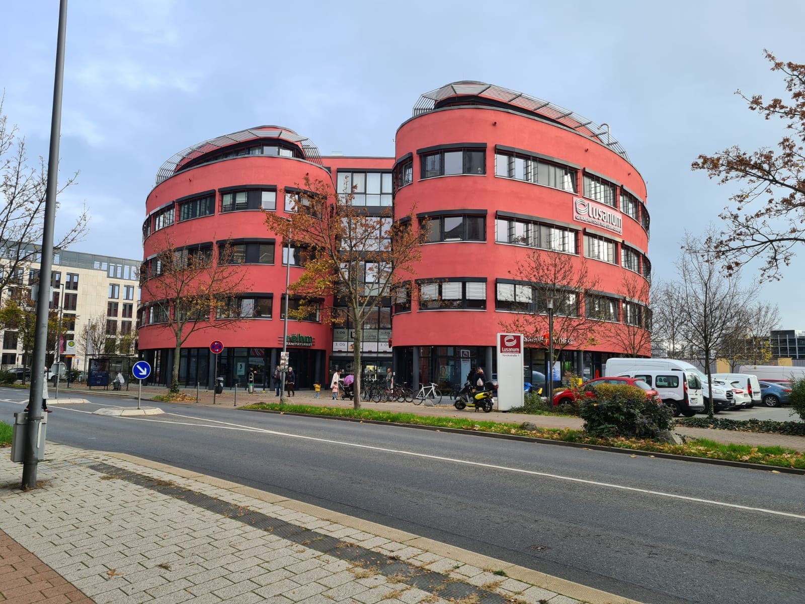 RICH_Außenaufnahme RICH_Außenaufnahme